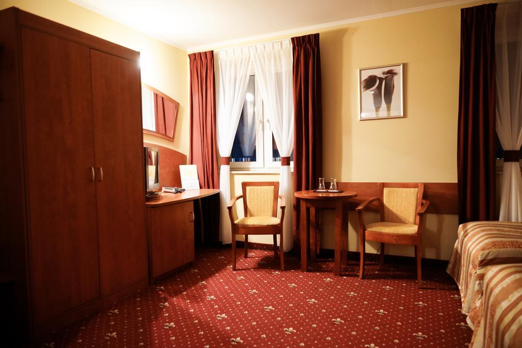 Hotel City Grudziądz 部屋 写真