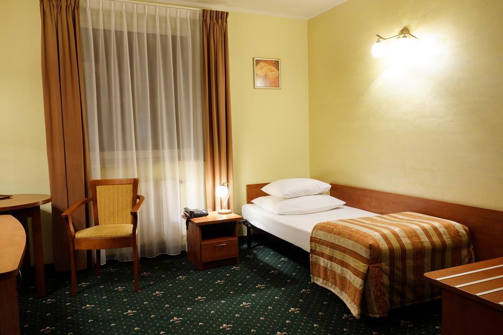 Hotel City Grudziądz 部屋 写真